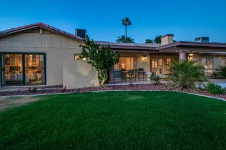 7 Bedroom 5 Bath Home in Mesa