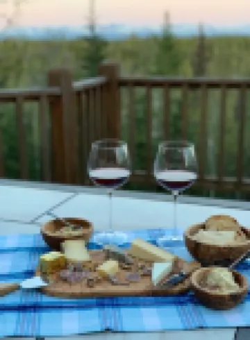 Forever views from HOT TUB overlooking Kenai National Wildlife Refuge near river Hotels in Sterling