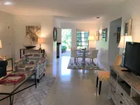 2 Bdrm/1Bth Waterfront. Wilton Manors. Private Patio, Parking