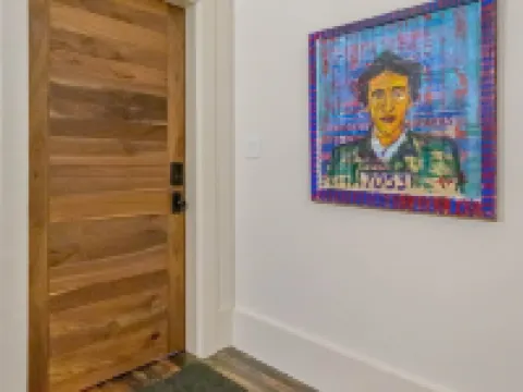 Historic Downtown Morganton Loft  w/ Original 1900's Charm/Walk/Shop/Dine Hotels in Morganton