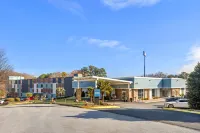 Best Western Atlanta Cumberland/Galleria Hotel Hotels near One Ivy Walk | John Wieland Homes