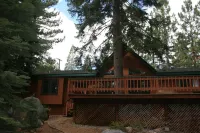 Single Story home in Incline Village w/game room, close to skiing!