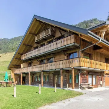 Apartment 13 people 200m², with Wi-Fi, Essert area - Chatel Reservation