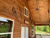 Beautiful Mountain Lodge on 32 Private Acres - Real Privacy!