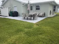 🍹🌞 Cottage Paradise! 2BR/2BA, Pets Welcome, TV, Wi-Fi