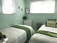 "Family Friendly Getaway" - Close to Assateague / Downtown Berlin / O.C. Hotels in Worcester County