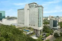 JW Marriott Hotel Pune Отели рядом с достопримечательностью «Vishrambaug Samaj Mandir»