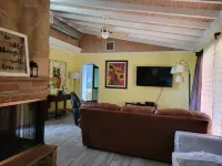 LAKEFRONT HOME NEAR ALL ATTRACTIONS