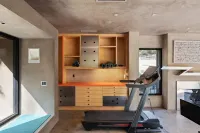 Lotus Falls Estate - Privacy, Luxury, and Full of Amenities. - Gym