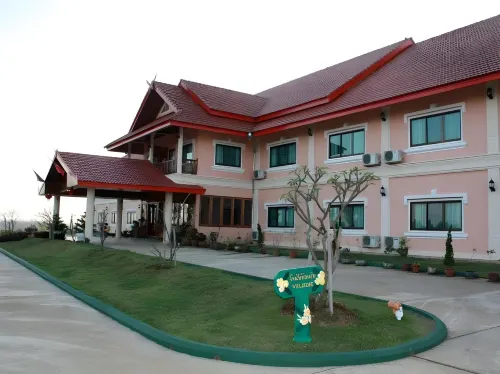 Phu Thevada Hotel Hotels in Pakxong