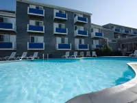 Pleasant View Inn - Pools