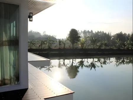 Bosswin Home Resort Отели в г. Pak Thong Chai