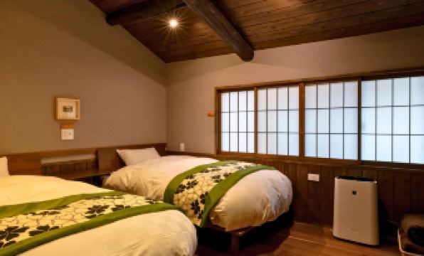 Sen Shichijo-Heian (Dog Friendly)
