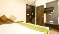 Vibhav Grand