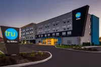 Tru by Hilton Merrillville - breakfast