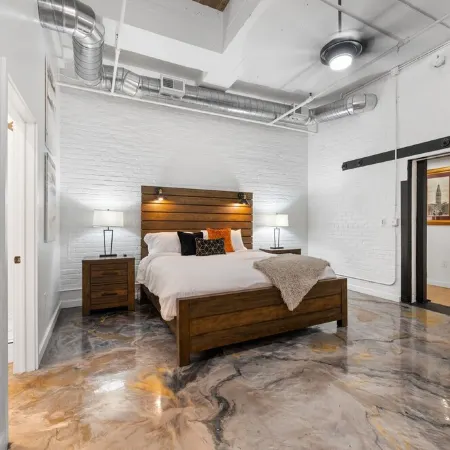 Exclusive Luxury Penthouse - Heart of Downtown Cleveland - Rare Find Отели рядом с достопримечательностью «Флатс»