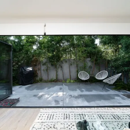 Modern Home - steps from downtown LB!