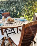 NEW in LABAULE! Near the beach, quality flat for 4 people,garden,swimming-pool