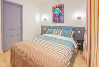 Le Pêcheur Revisité by Winkyhouse Cassis