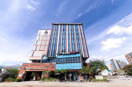 Benikea the Bliss Hotel Отели рядом с достопримечательностью «Incheon Coastal Passenger Terminal»