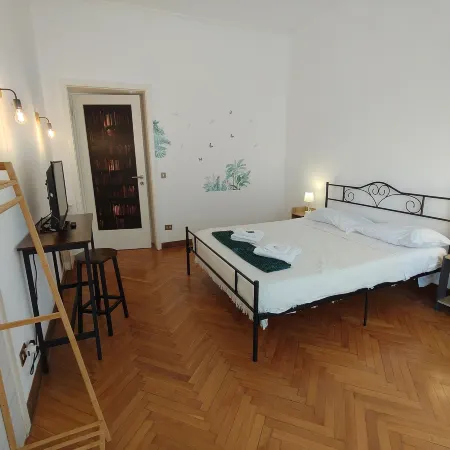 Dock Bay Lodge Hostello