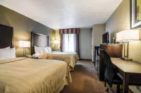 Quality Inn & Suites Hotel di Winfield