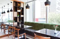 Habitat Hotel