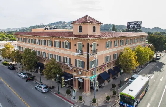 卡爾頓酒店