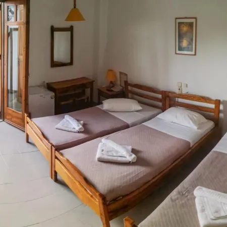 Neos Omalos Hotel