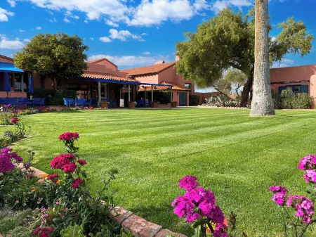 Arizona Inn Отели в г. Таксон