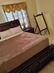 Charming 2-Bed House in Portmore Gated Community