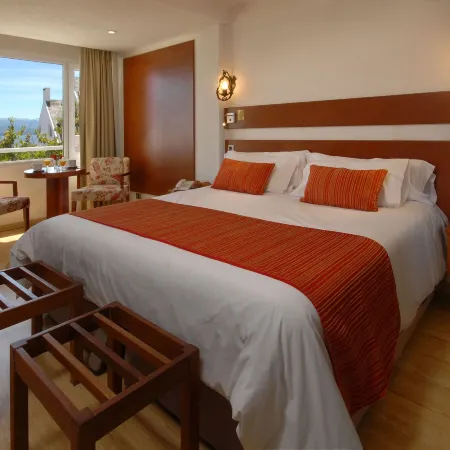 Hotel Tirol Hotels in San Carlos De Bariloche