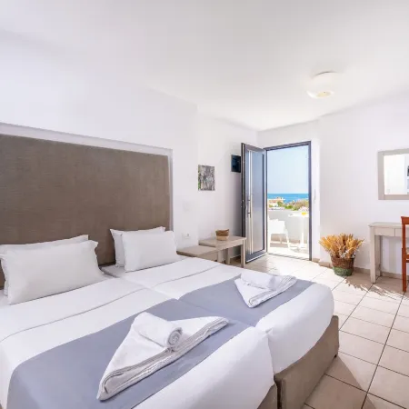 Golden Bay Boutique Hotel & Bungalows