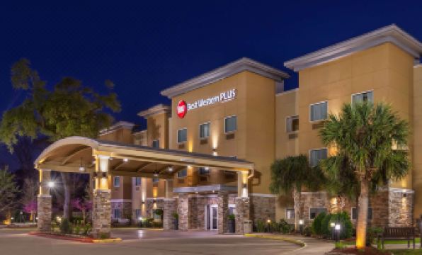 Best Western Plus Lake Jackson Inn  Suites