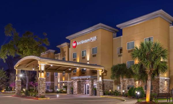 Best Western Plus Lake Jackson Inn Suites