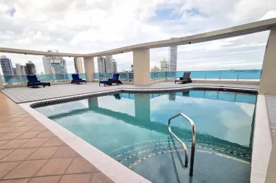 Yc 701 l Amazing Building on Balboa Avenue فنادق في 