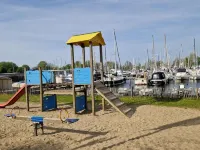 Water Lodge in Naarden with Marina Views Hotels in Naarden