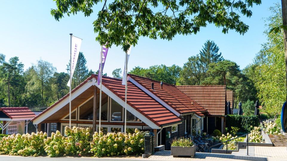 Elegant Country Chalet in Guelders