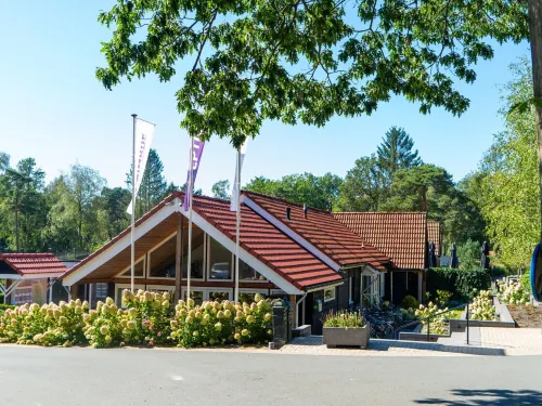 Stylish Chalet in the Woods Hotel di Hoenderloo