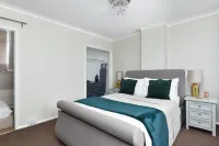 Suspire House -Sleeps6-Garden-BBQ-Coastal Retreat Hotels in New Romney