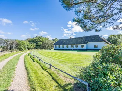 4 Person Holiday Home in Nørre Nebel Hotels near Houstrup