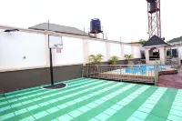 ED & Dre Hotel Ibadan - Rooftop Pools