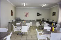 Towers Lodge Hotels in Vosloorus