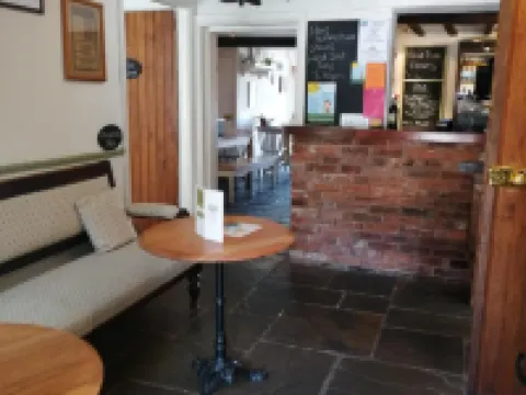 オリーブ ツリー ゲスト ハウス ユートクセターのホテル