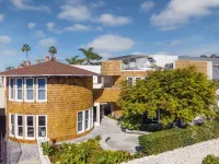 Cardiff by the Sea Lodge فنادق في سولانا بيتش