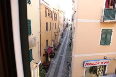 Palau de Rosa Отели в г. Альгеро