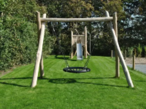 アトラクティブ ホリデーホーム ウィズ サウナ デ・コーフのホテル