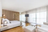 Algarve Race Resort - Hotel Hotels in Мешильоейра-Гранде