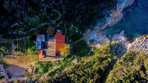 House Hidden Bay