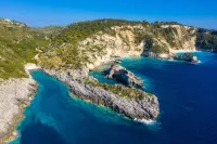 Spiros Jetty House Walk to Beach Sea Views A C Car Not Required - 302 - 3-Star
